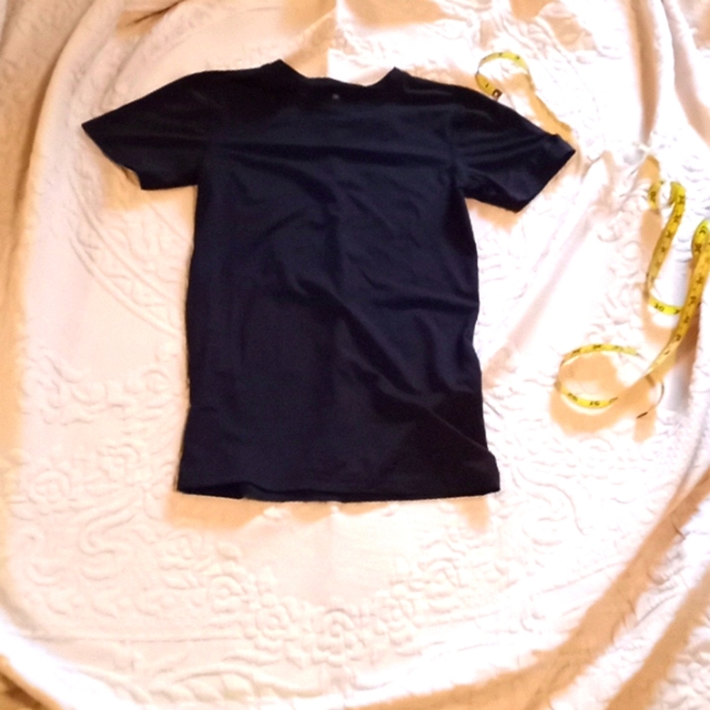Size medium black Copper Fit shirt men's